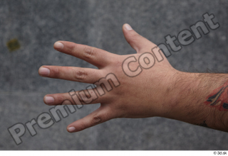 Street  592 hand 0006.jpg